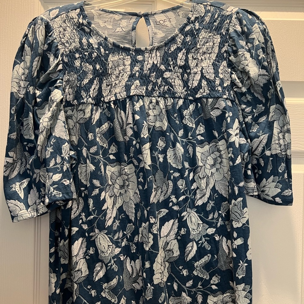 Anne Taylor Loft smocked top, blue
